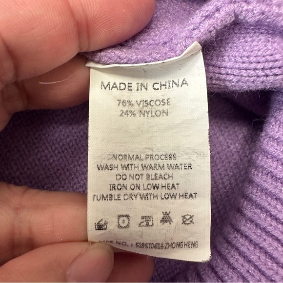 Simplee Sweater Knit Pullover Womens‎ Size Large Purple - Picture 8 of 9